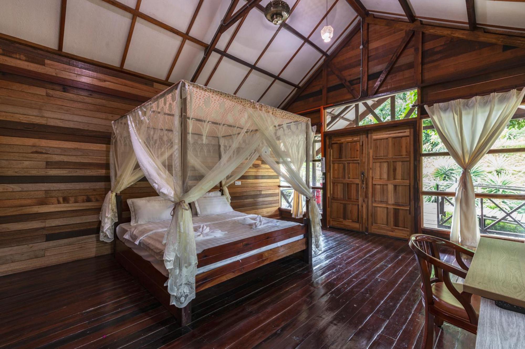 Borneo Sepilok Rainforest Resort Экстерьер фото